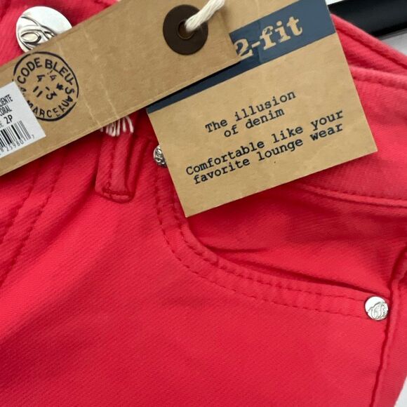 Code Bleu Women's dark pink Gwen Straight Leg Cotton Blend Cropped Jeans Size 2P - Picture 9 of 9